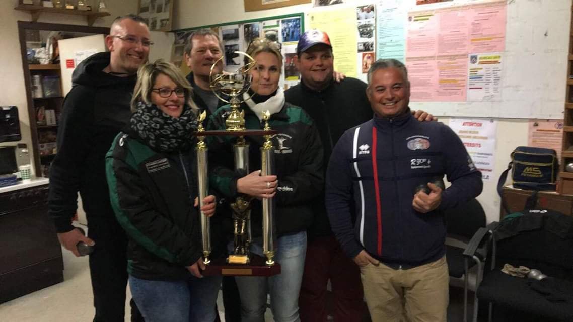 PHOTO des Finalistes et Vainqueurs lors du Triplette Mixte