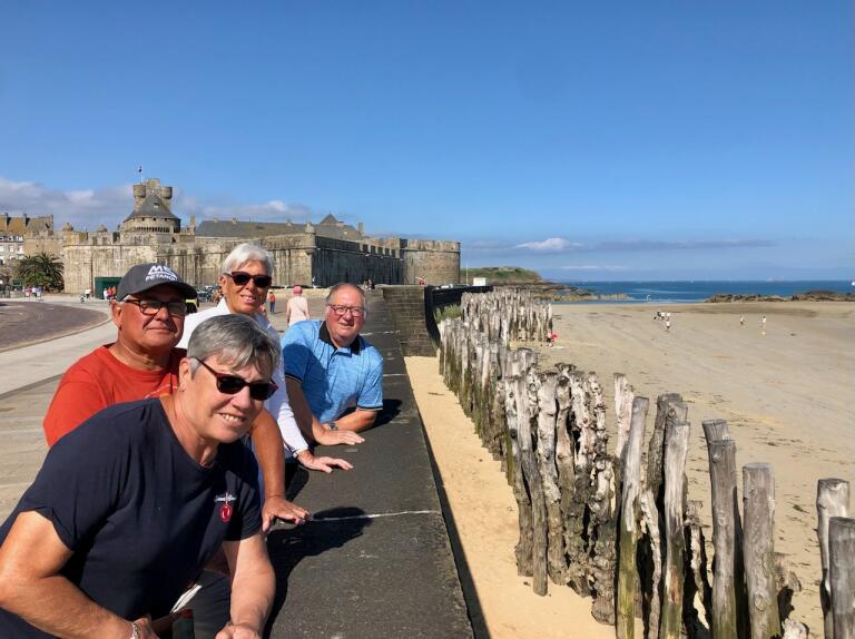 VISITE DE ST MALO BORD DE MER.