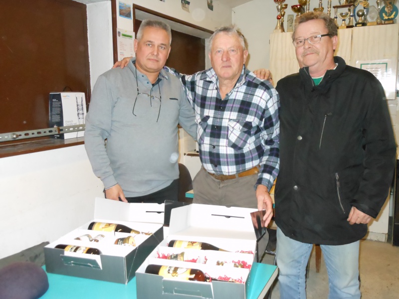 Les Vainqueurs du concours de Manille 2015 Les Vainqueurs du concours de Manille 2015