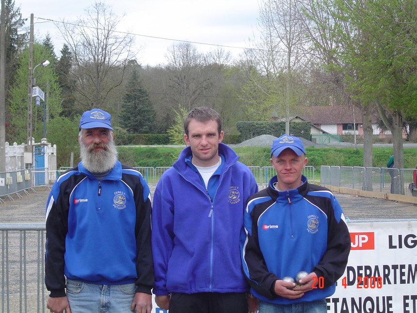 Jean-Pascal BELLO, Stéphane DURAND et Sébastien LEMAIRE Champions de Secteur Centre-Allier Triplettes 2008 Jean-Pascal BELLO, Stéphane DURAND et Sébastien LEMAIRE Champions de Secteur Centre-Allier Triplettes 2008