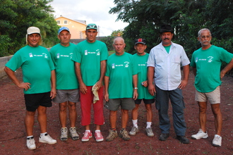 Parc à moutons qui fait la bonne affaire de cette journée Parc à moutons qui fait la bonne affaire de cette journée
