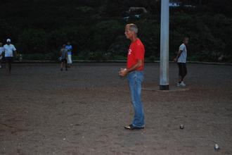 Arséne Absent , mais peut être tranquille avec la belle victoire de son équipe Arséne Absent , mais peut être tranquille avec la belle victoire de son équipe