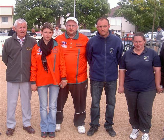 Le parcours des champions du Cher doublette mixte 2011 ! Le parcours des champions du Cher doublette mixte 2011 !