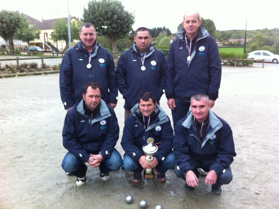 Villeneuve petanque vice champion d'allier