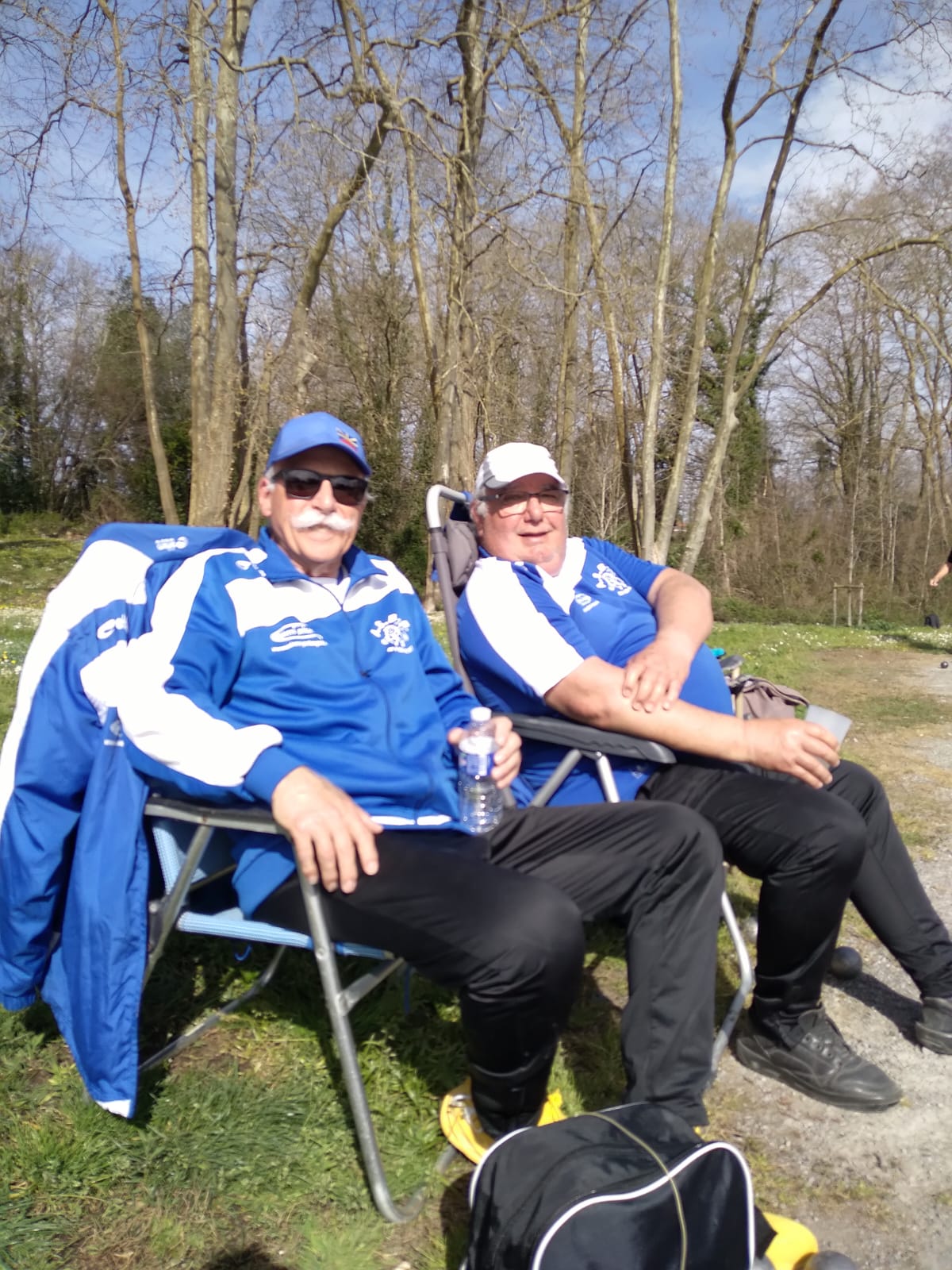 Fafa et Jef, qualifiés pour la suite, le 2 avril 2023 à Jurançon. Fafa et Jef, qualifiés pour la suite, le 2 avril 2023 à Jurançon.