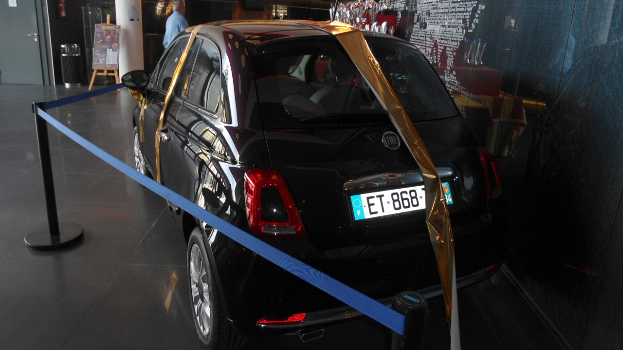 Voiture à gagner (4) Voiture à gagner (4)