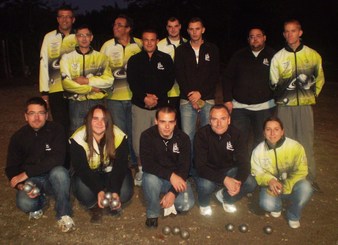 Résultat de la Coupe du Comité . Résultat de la Coupe du Comité .