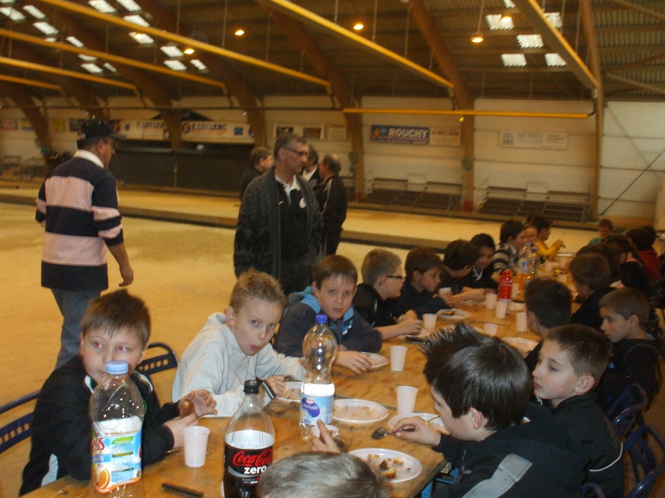 Plateau jeunes à Bellerive sur Allier