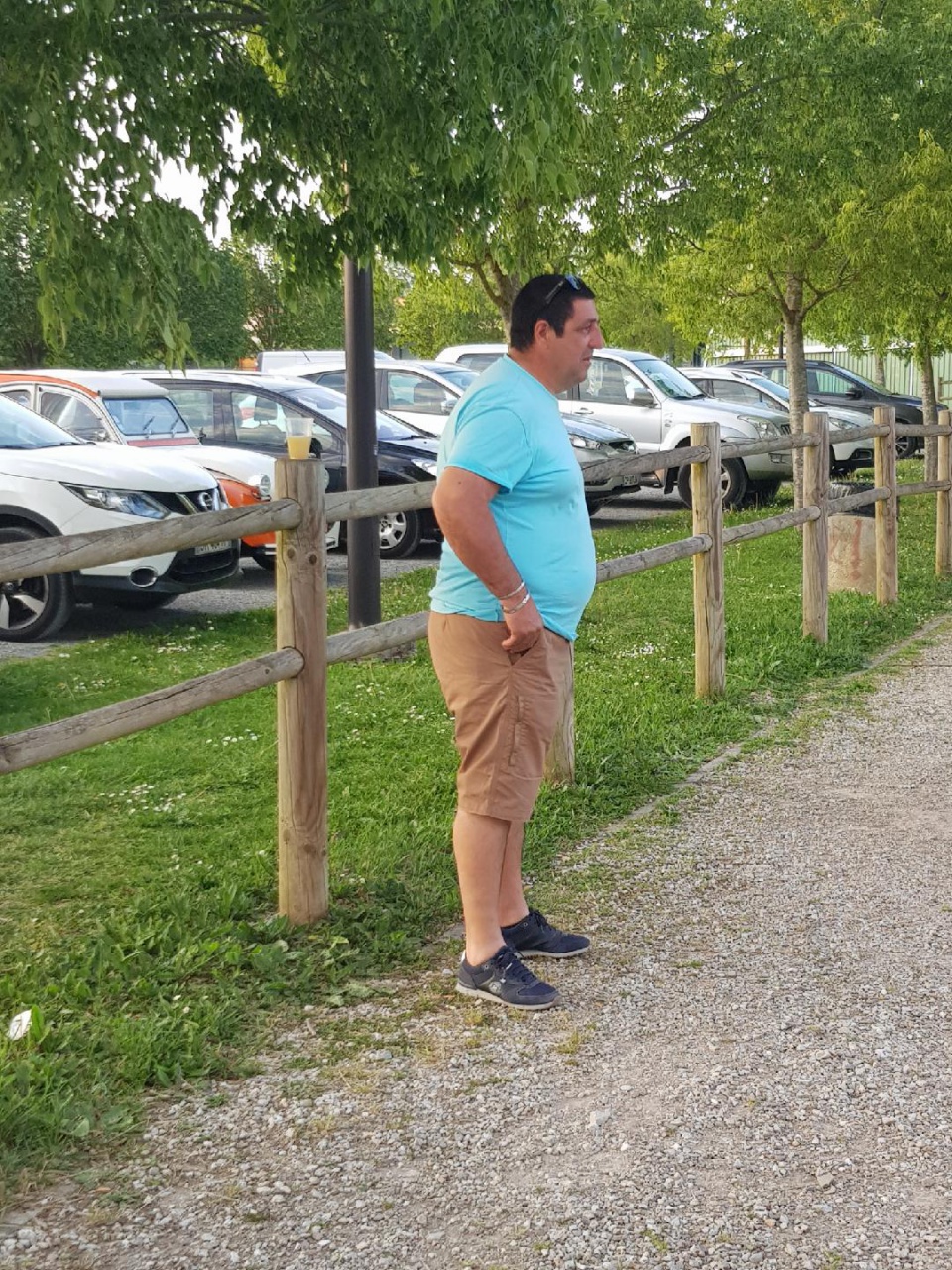 FEFCD506-2645-4D55-A4B1-E6F15AEABB70 FEFCD506-2645-4D55-A4B1-E6F15AEABB70