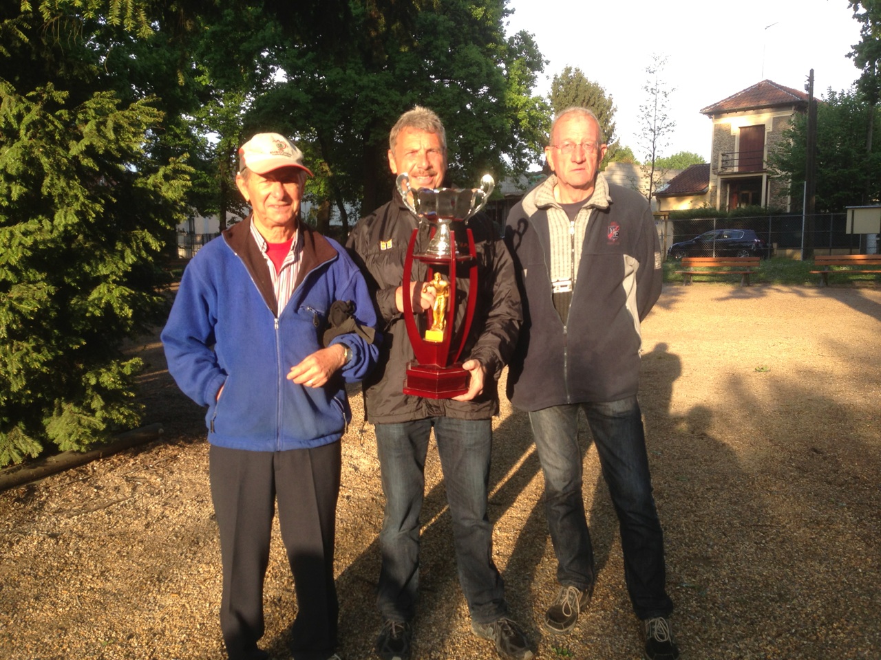 Souvenirs { LE CAM Daniel } 22.04.2014 Souvenirs { LE CAM Daniel } 22.04.2014