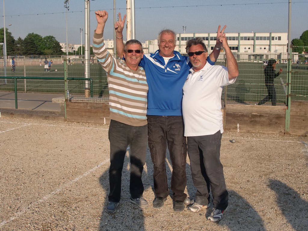 Qualificatif Vétérans à Blanc-Mesnil Sport. Qualificatif Vétérans à Blanc-Mesnil Sport.