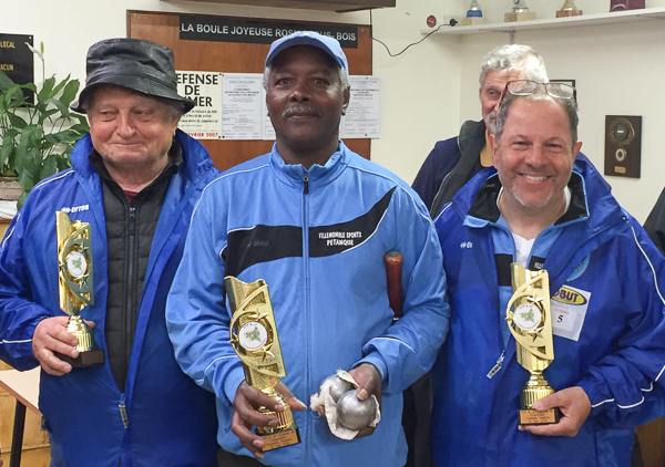 Champions Départemental Triplette Vétérans. Champions Départemental Triplette Vétérans.