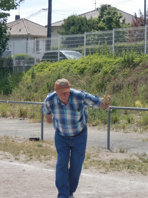 Carre Raymond. Carre Raymond.