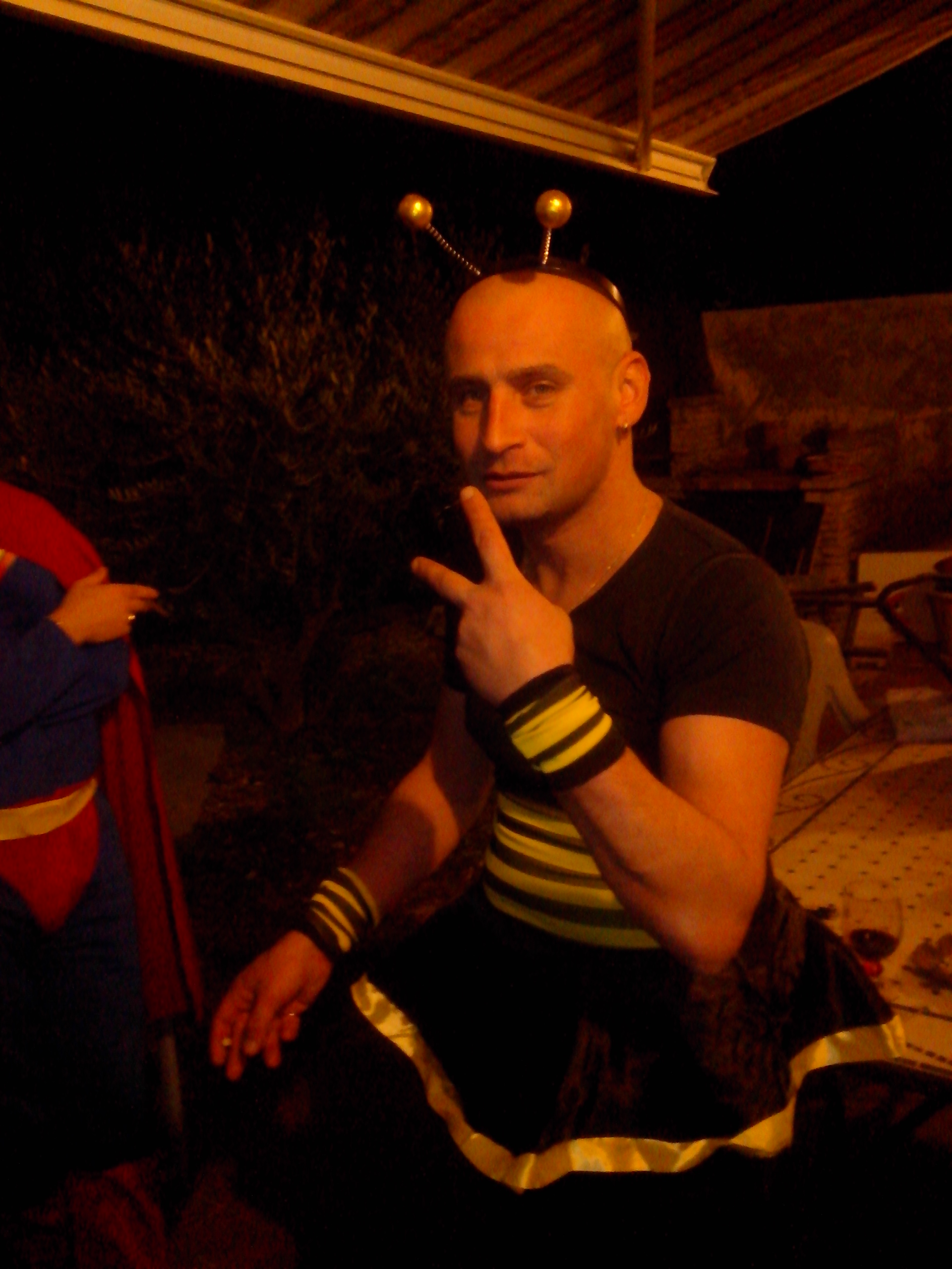 bzzzzzz!!!! bzzzzzz!!!!