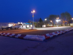 040 040
