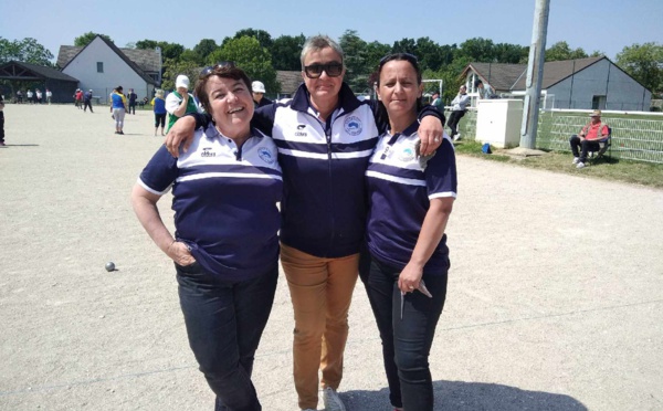 Qualificatif triplette féminime