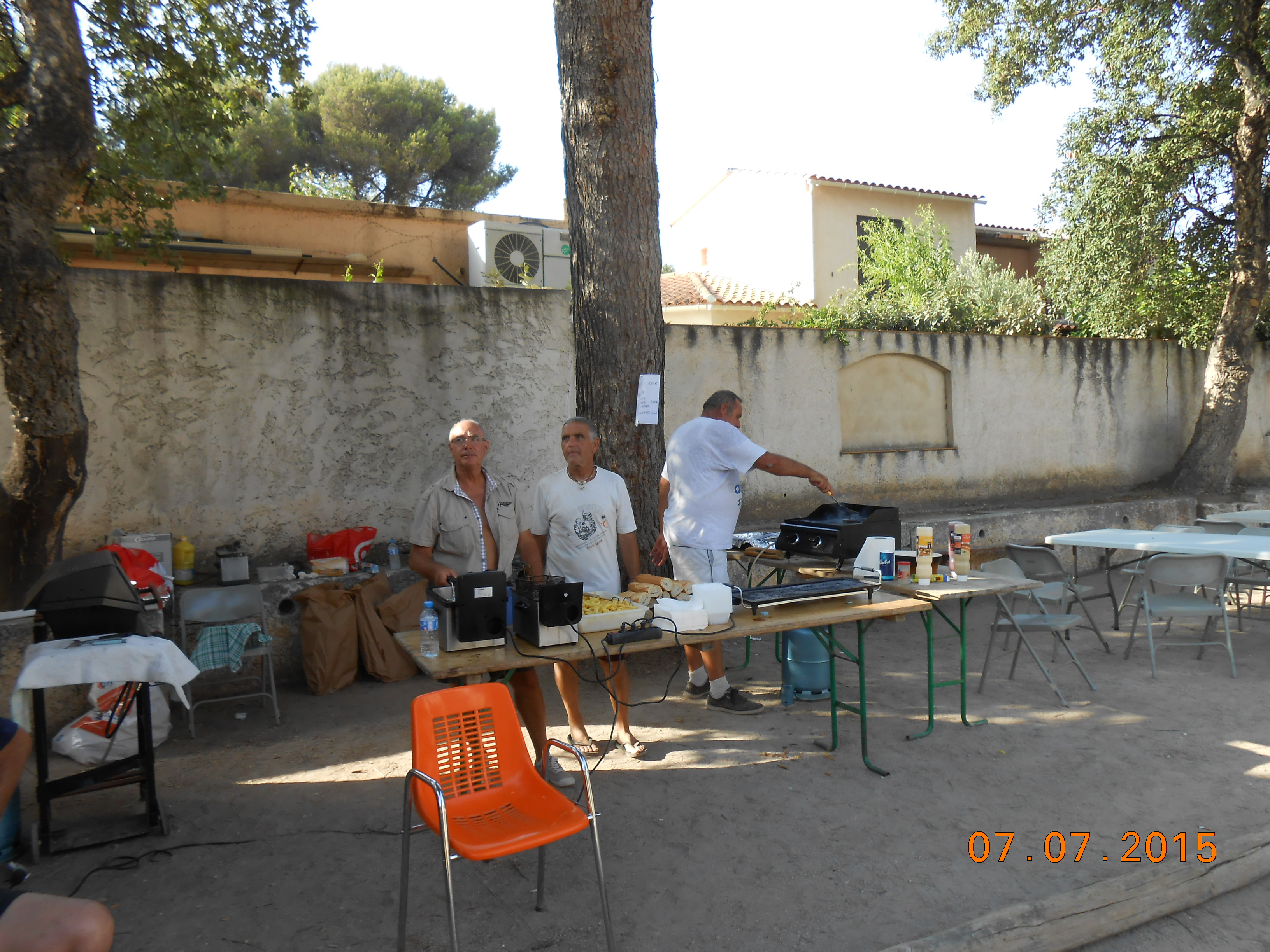 CONCOURS AU JEU PROVENÇAL A LA LONDE CONCOURS AU JEU PROVENÇAL A LA LONDE