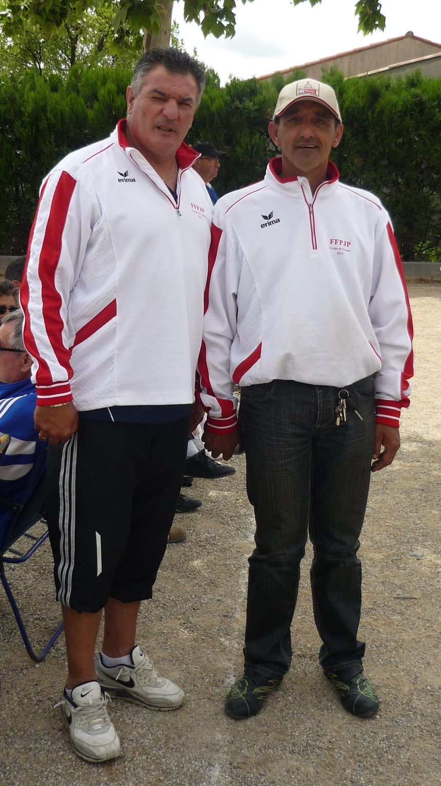 Secteur doublette féminin et masculin - 01 & 02 mai 2010 Secteur doublette féminin et masculin - 01 & 02 mai 2010