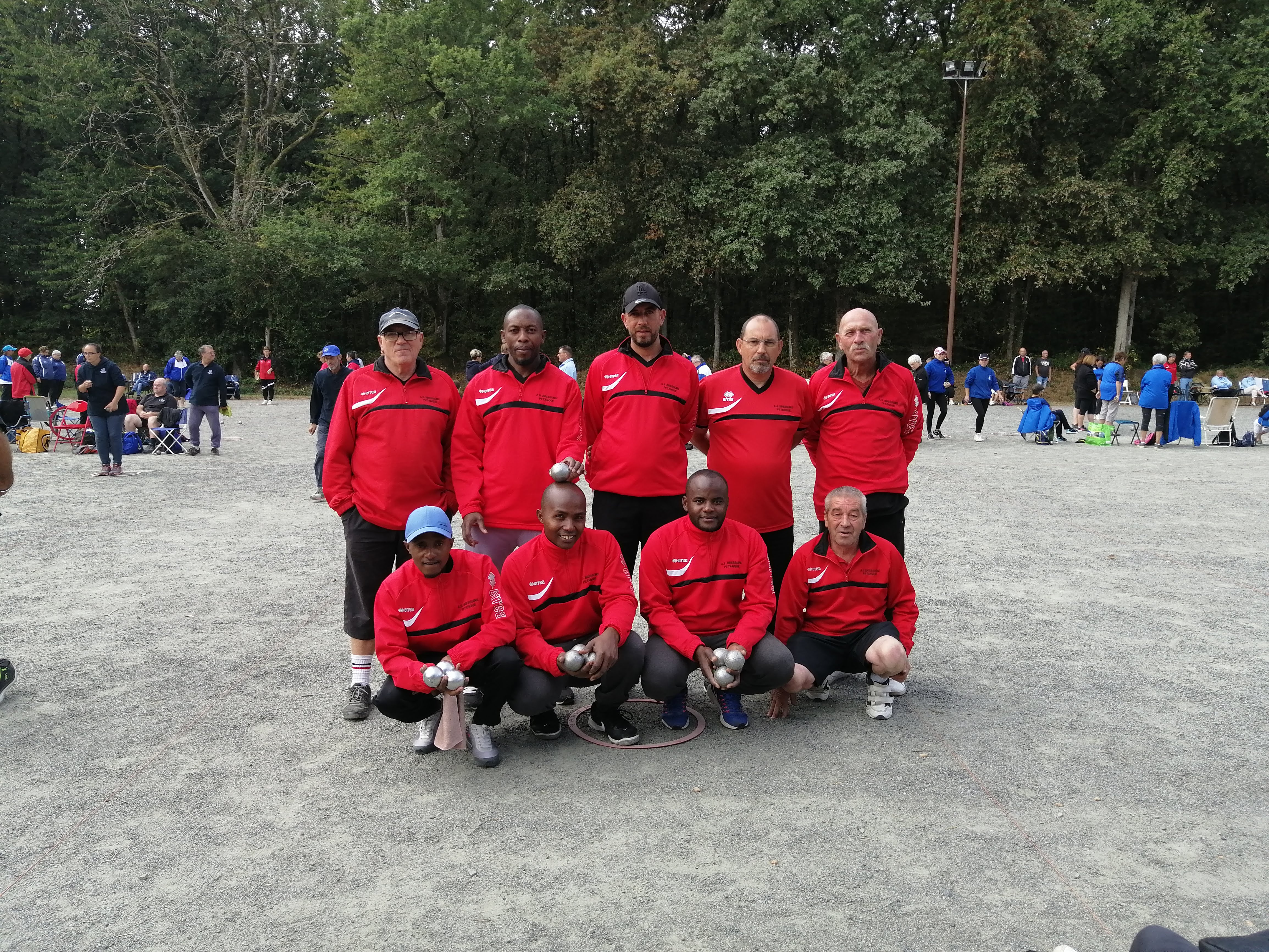 Composition d'équipe : NICOLLE Jacky (Cap.), BIZET Christopher, SEGURA Jean Marc, MARILLEAU Joel, ARCOURT Pascal, SOULE Mohamed, KAMAL Ali, MOHAMED Takia Ahmada, ALI ABDALLAH Mohamed Composition d'équipe : NICOLLE Jacky (Cap.), BIZET Christopher, SEGURA Jean Marc, MARILLEAU Joel, ARCOURT Pascal, SOULE Mohamed, KAMAL Ali, MOHAMED Takia Ahmada, ALI ABDALLAH Mohamed