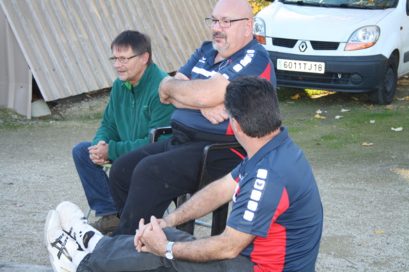 un président bien entouré un président bien entouré