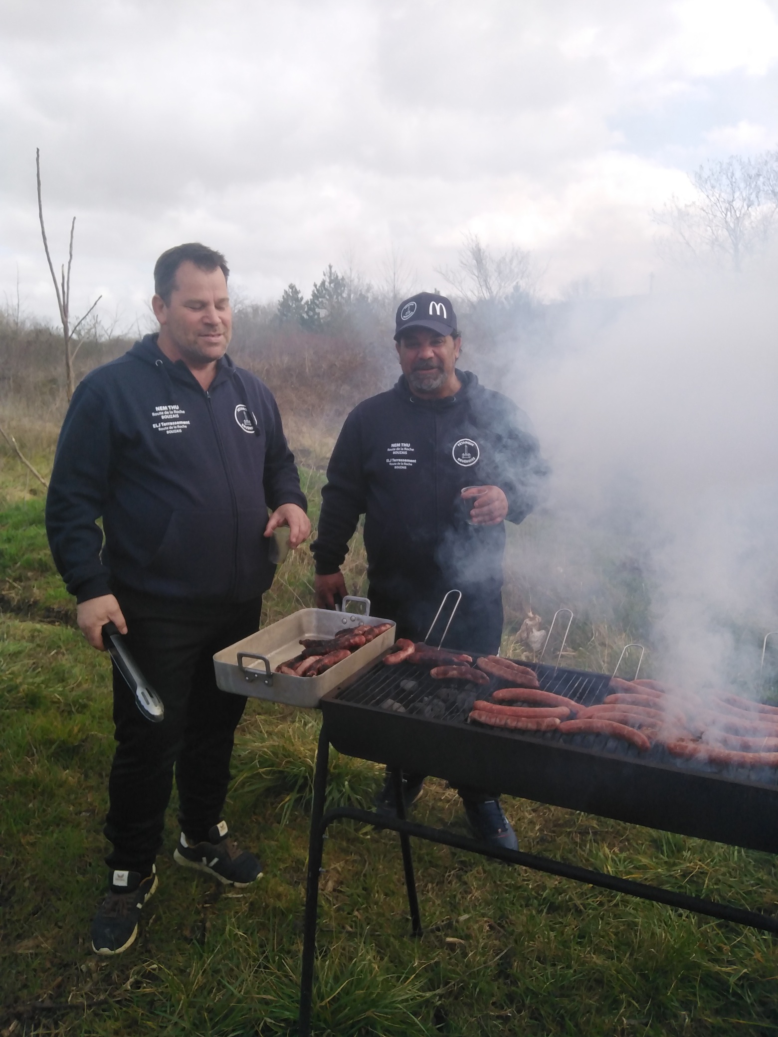 toujours fidèles au poste toujours fidèles au poste