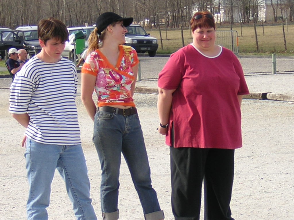 Nathalie et Sandrine LARRAT champ. Gironde 2005 au Porge. Nathalie et Sandrine LARRAT champ. Gironde 2005 au Porge.