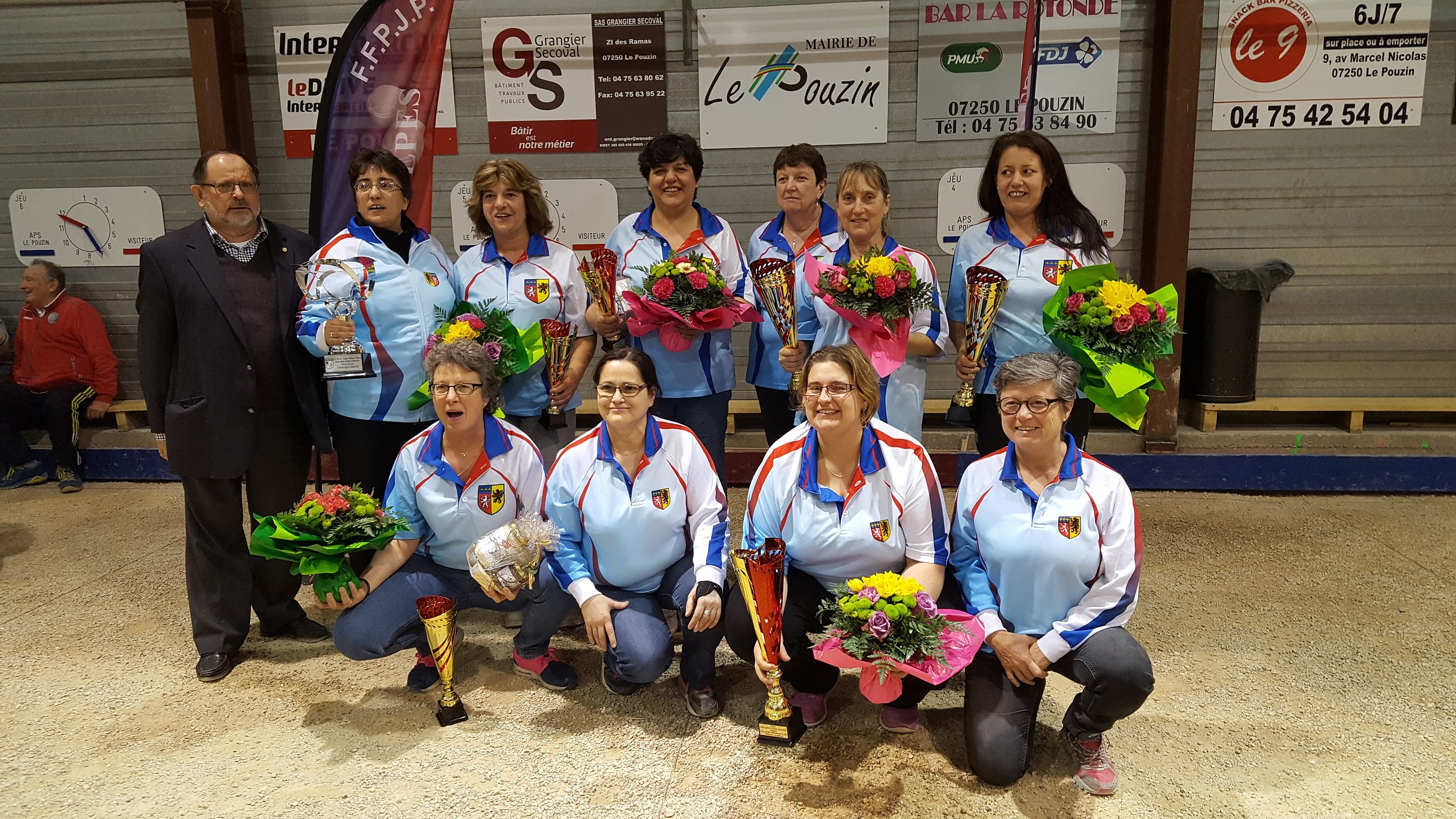 La délégation Rhôdanienne avec le président du comité PERROTO Jean-Paul La délégation Rhôdanienne avec le président du comité PERROTO Jean-Paul