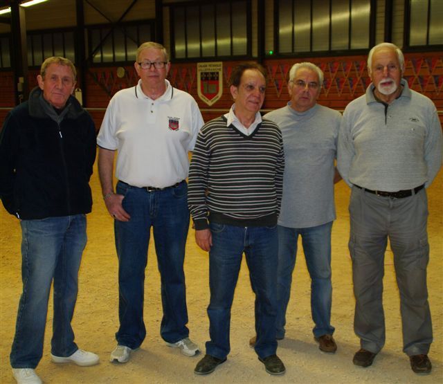 Les 5 premiers du classement général  1)NABET Hubert  2)IMBERT jean-claude 3)CERF André 4)FIORI André 5)GUIARD René