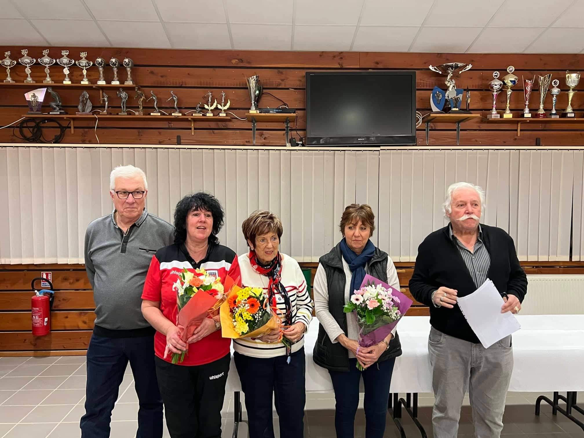 LES FEMININES A L'HONNEUR