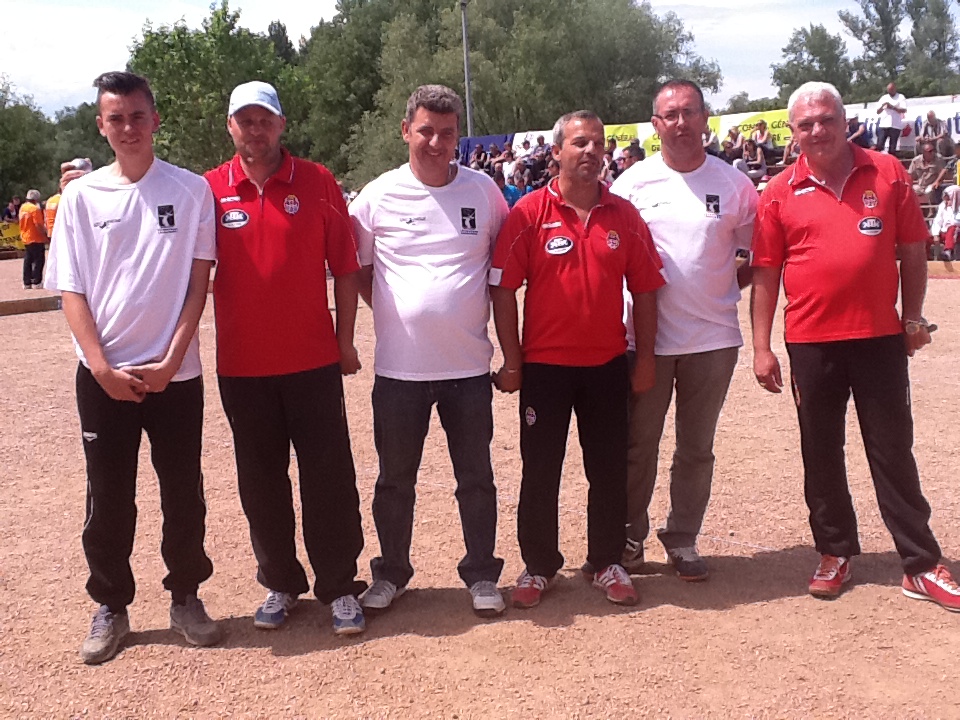 Très belle performance de l'équipe DUMONT Amaury - DE LAZZER Franck - AMBROISE Anthony qui perdent en 1/2 finale du GP D'ANDREZIEUX BOUTHEON battus par MONACO Très belle performance de l'équipe DUMONT Amaury - DE LAZZER Franck - AMBROISE Anthony qui perdent en 1/2 finale du GP D'ANDREZIEUX BOUTHEON battus par MONACO