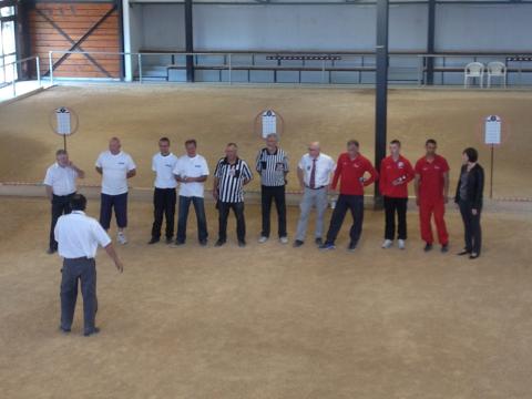 LA finale joueurs -arbitres - officiels et Mme PAGLIARI