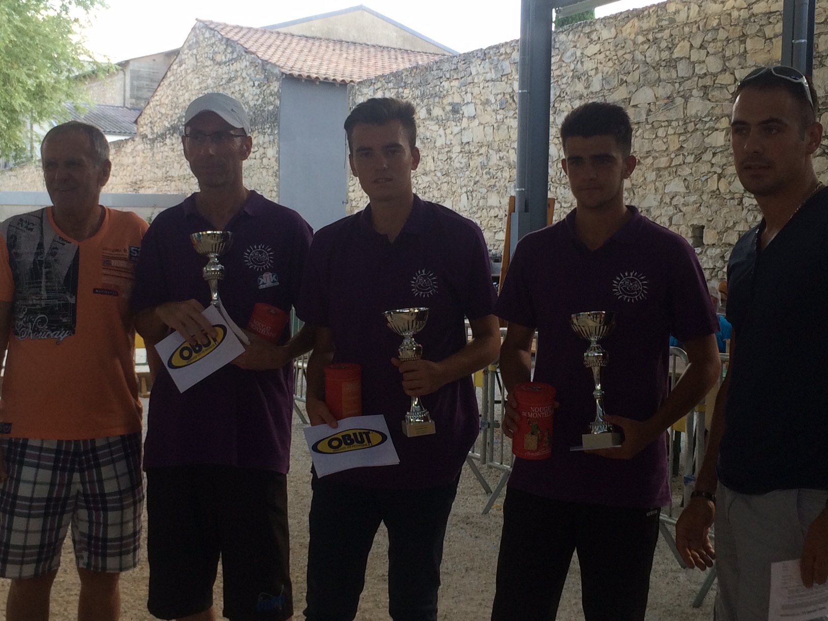 nos finalistes à MONTELIMAR AMAURY au centre GUILLAUME à droite