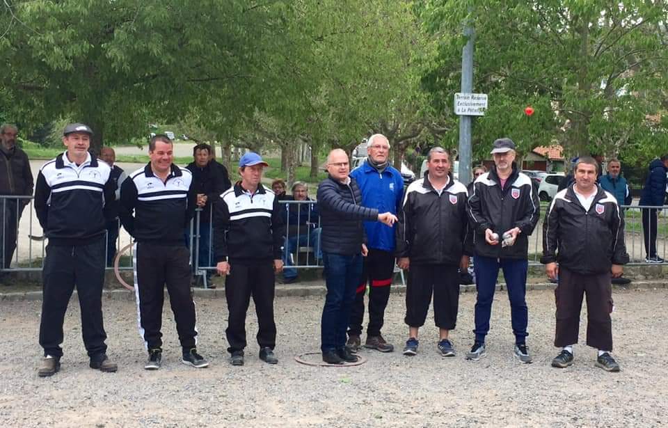 facebook_1558283103939 facebook_1558283103939