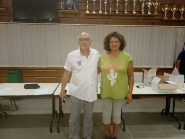 la première féminine la première féminine