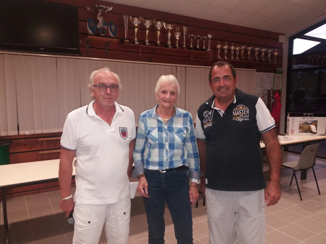 20180922_200018 (1) 20180922_200018 (1)