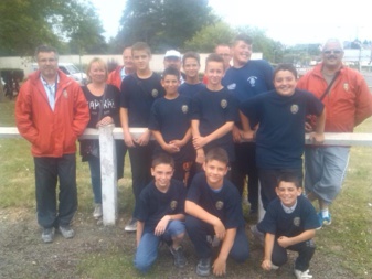 De gauche à droite en arrière plan : José Miranda, Géraldine Vengeon, Jean-Pierre Gautron, Patrick Bourliaud, Frédéric Perret, Michel Hernandez ( pôle éducateurs). Joueurs qualifiés pour les championnats de France Jeunes (de gauche à droite): Tommy Hernandez, Gino Holderbaum, Teddy Gelu. Steinbach Steven, Théo Vengeon, Julien Mendès. Noé Jolivet, Audry Wolff et Steevy Steinbach De gauche à droite en arrière plan : José Miranda, Géraldine Vengeon, Jean-Pierre Gautron, Patrick Bourliaud, Frédéric Perret, Michel Hernandez ( pôle éducateurs). Joueurs qualifiés pour les championnats de France Jeunes (de gauche à droite): Tommy Hernandez, Gino Holderbaum, Teddy Gelu. Steinbach Steven, Théo Vengeon, Julien Mendès. Noé Jolivet, Audry Wolff et Steevy Steinbach