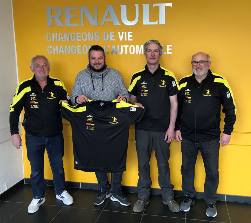 RENAULT sponsor RENAULT sponsor