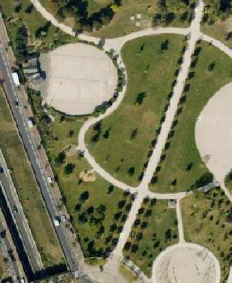 Vue du ciel du site de CHARLY PETANQUE