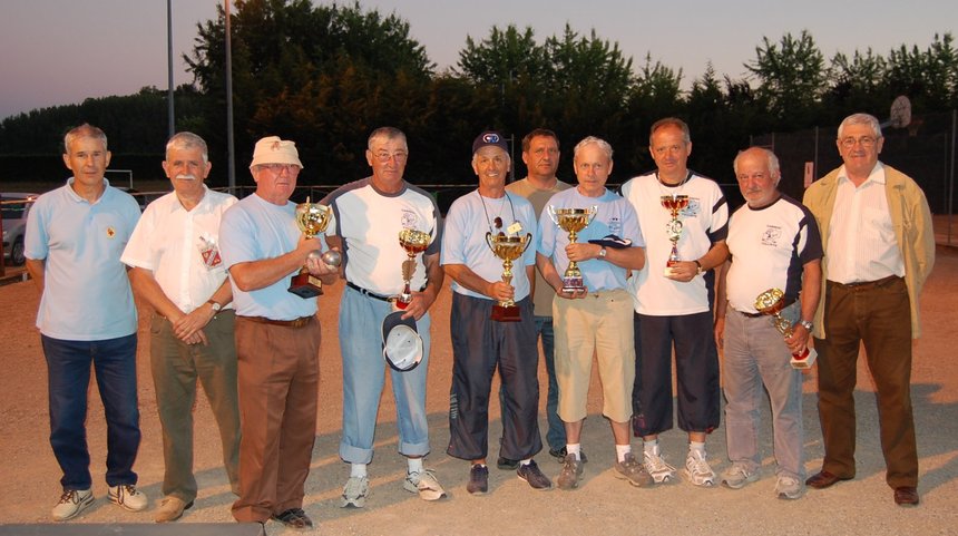 Vétérans triplettes Vétérans triplettes