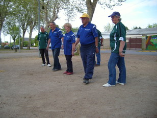 LES VETERANS SUR UNE BONNE DYNAMIQUE LES VETERANS SUR UNE BONNE DYNAMIQUE