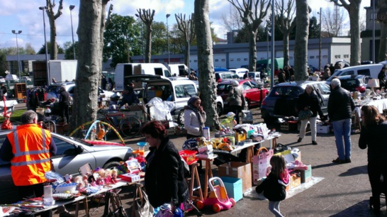 BROCANTE REUSSIE