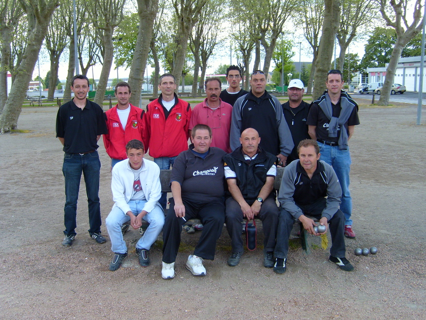 NETTE VICTOIRE DE L'EQUIPE (A) SUR BUSSET (B) NETTE VICTOIRE DE L'EQUIPE (A) SUR BUSSET (B)