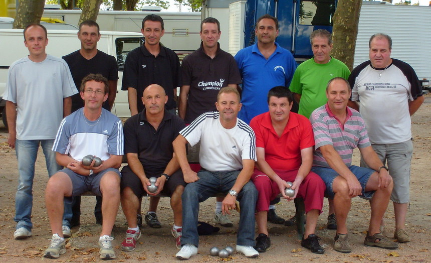 L ' EQUIPE (A) EN FINALE L ' EQUIPE (A) EN FINALE