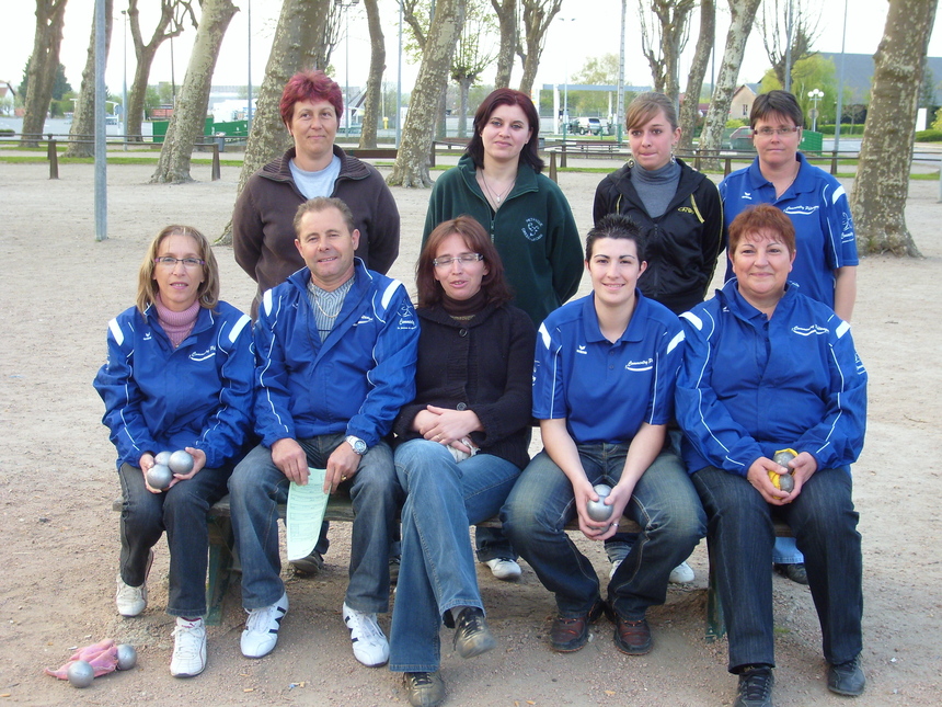 VICTOIRE DES FEMININES VICTOIRE DES FEMININES