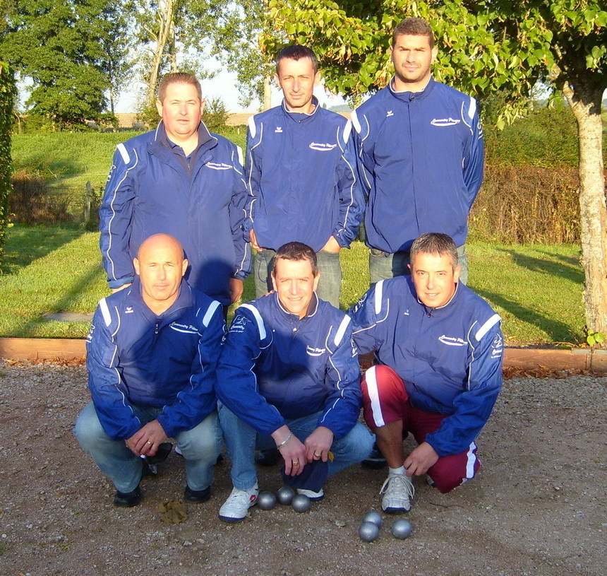 CHAMP DES CLUBS . COMMENTRY 20 ROCLES 16