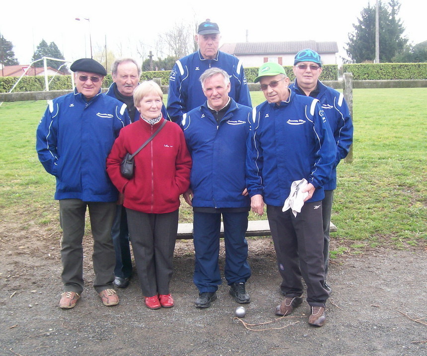 COURTE DEFAITE DES VETERANS AU VERNET 5 A 6 COURTE DEFAITE DES VETERANS AU VERNET 5 A 6