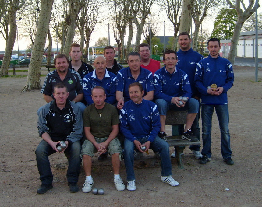 DEUX VICTOIRES POUR COMMENTRY PETANQUE
