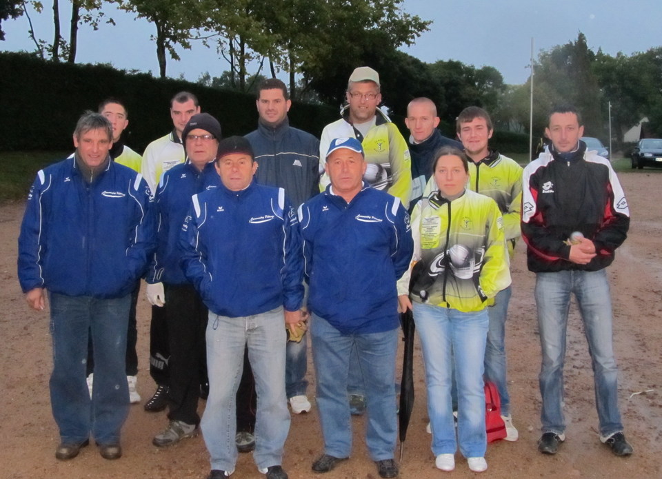 LES COMMENTRYENS INVAINCUS EN CHAMPIONNAT DES CLUBS