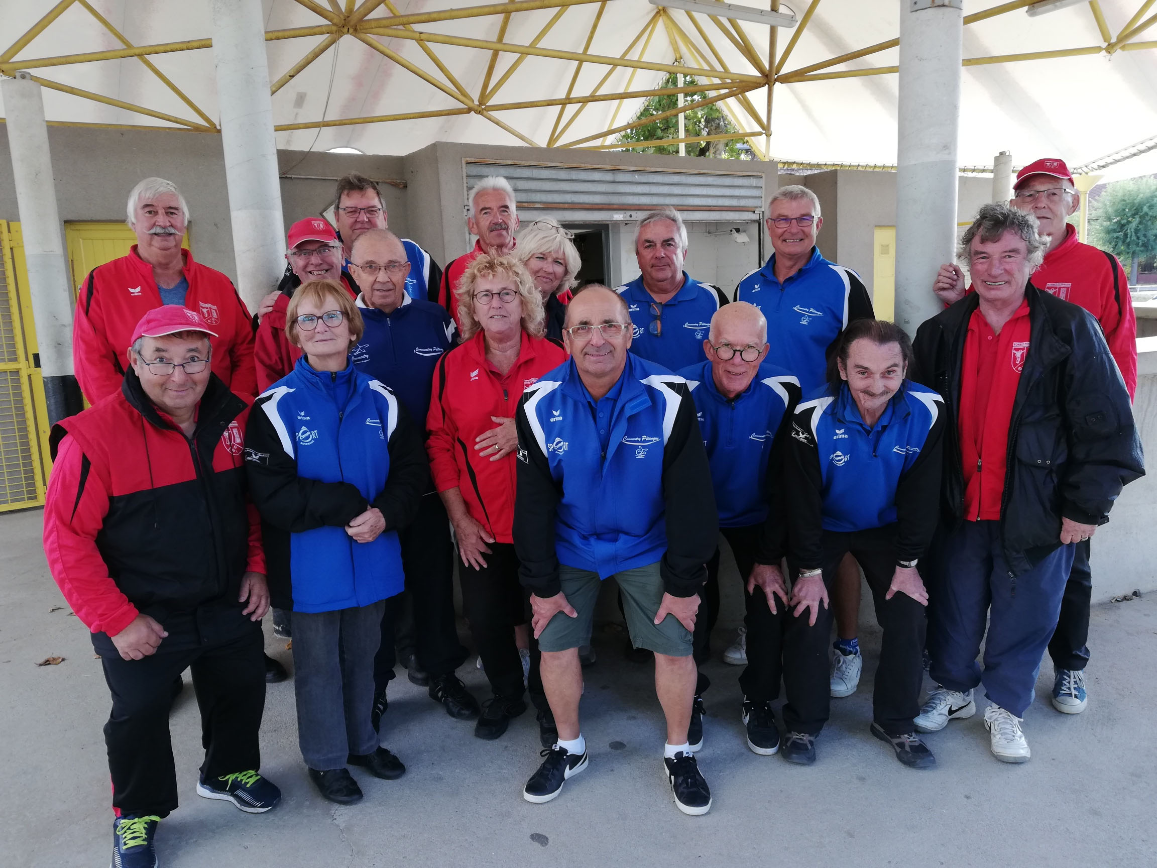 LES VETERANS (B) EN IMPOSENT