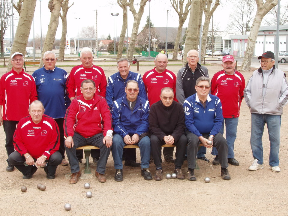 COMMENTRY 24 BOURBON 12 COMMENTRY 24 BOURBON 12